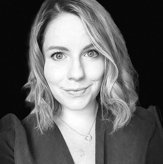 10 Questions with Author Kayleigh Evans