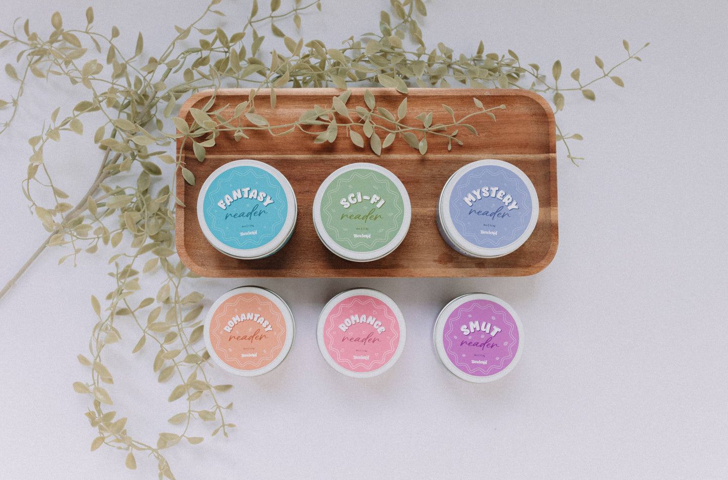 Romantasy Reader Candle – 4oz Book-Inspired Luxury Coconut Apricot Wax