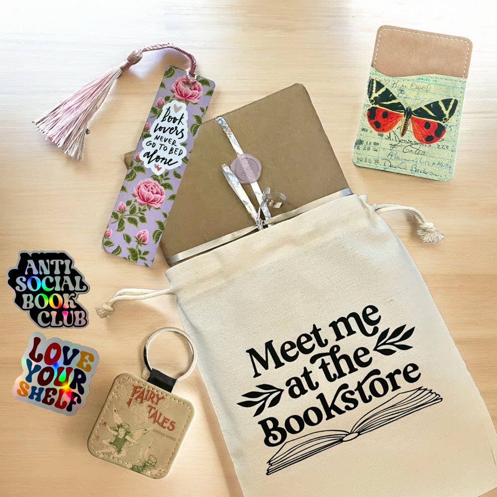 Blind Date with a Vintage Romance Book – Book in a Bag Gift Set