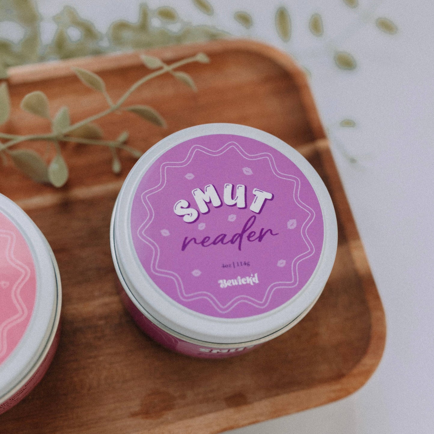 Smut Reader Candle – 4oz Book-Inspired Luxury Coconut Apricot Wax