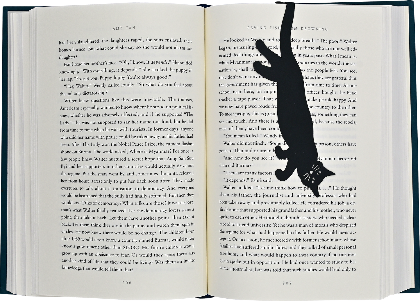 Curious Cat Hanging Bookmark | Black Metal Cat Bookmark