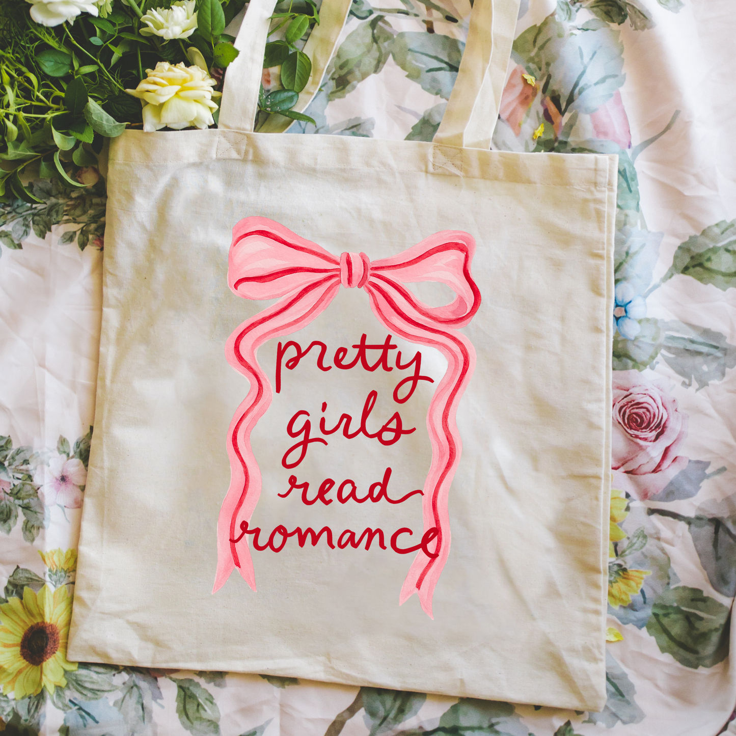 Pretty Girls Read Romance Tote Bag