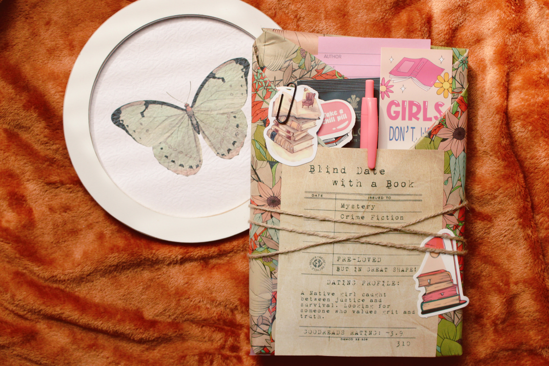Blind Date with a Book & Tea Cozy Gift Bundle