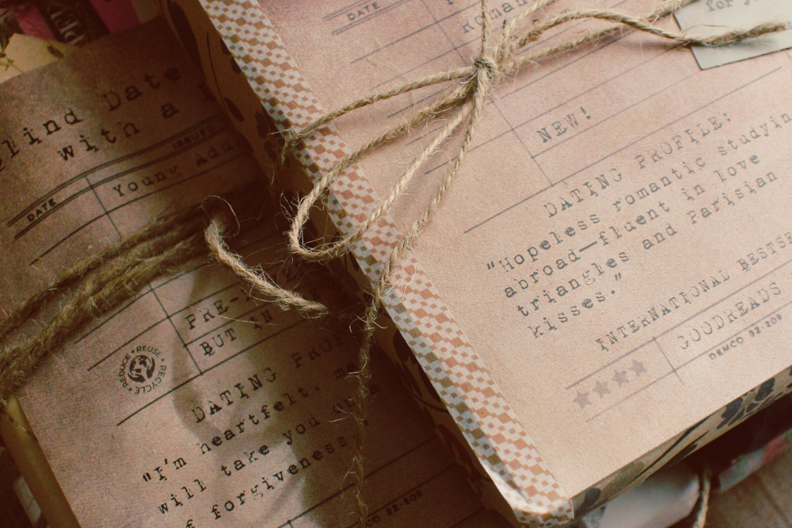 Blind Date with a Book & Tea Cozy Gift Bundle