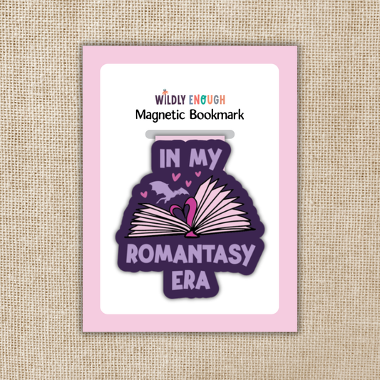 Magnetic bookmark with 'In my Romantasy Era' design on a beige textured background
